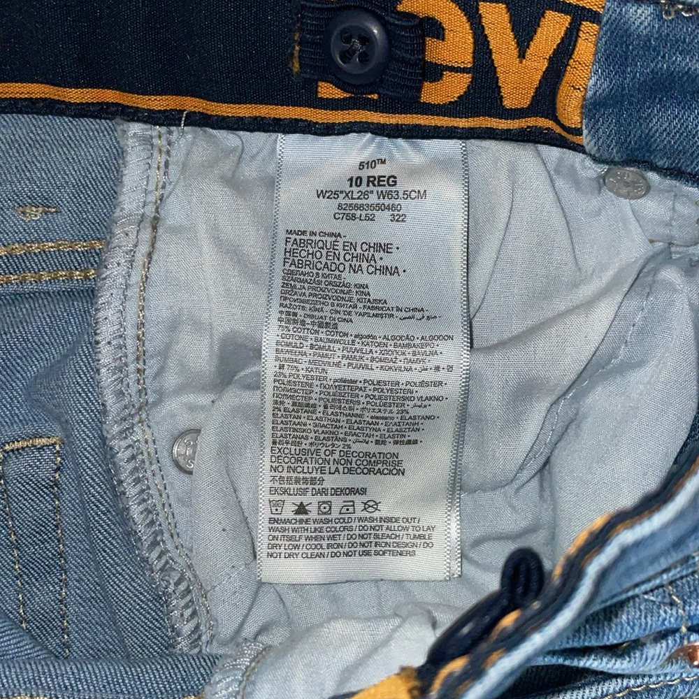 Levi's size 10 Reg. Light Blue Jeans. Unisex. - Picture 6 of 6